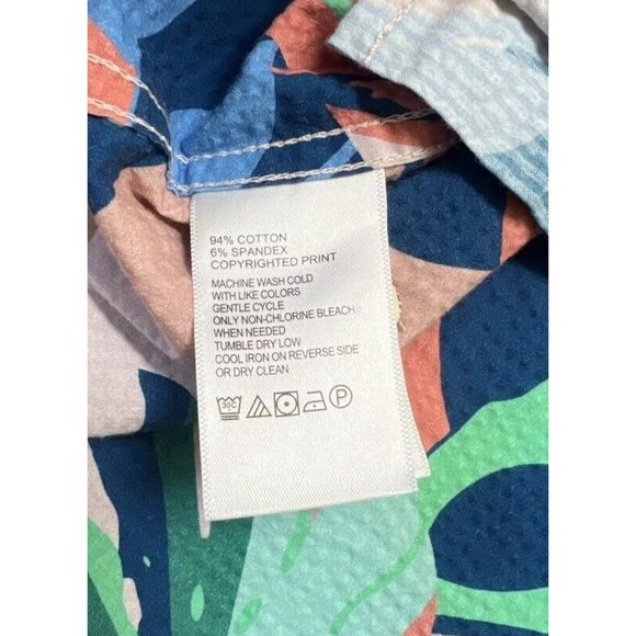 Tommy Bahama Men's XL Seersucker Nova Wave Beach Day Blooms Camp Shirt Pink Pool - Picture 8 of 9